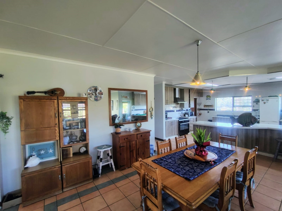 4 Bedroom Property for Sale in Gonubie Eastern Cape